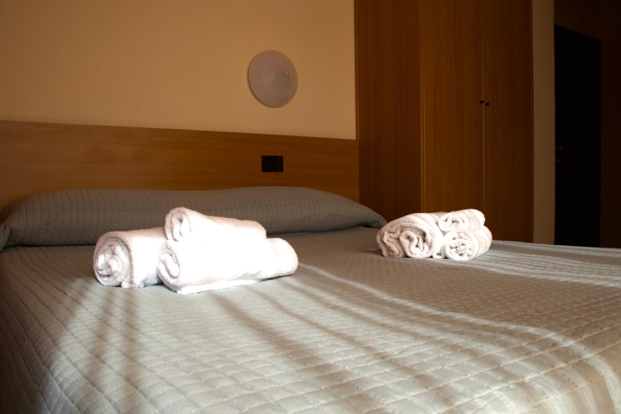 Soleluna Tortoreto Ngoại thất bức ảnh